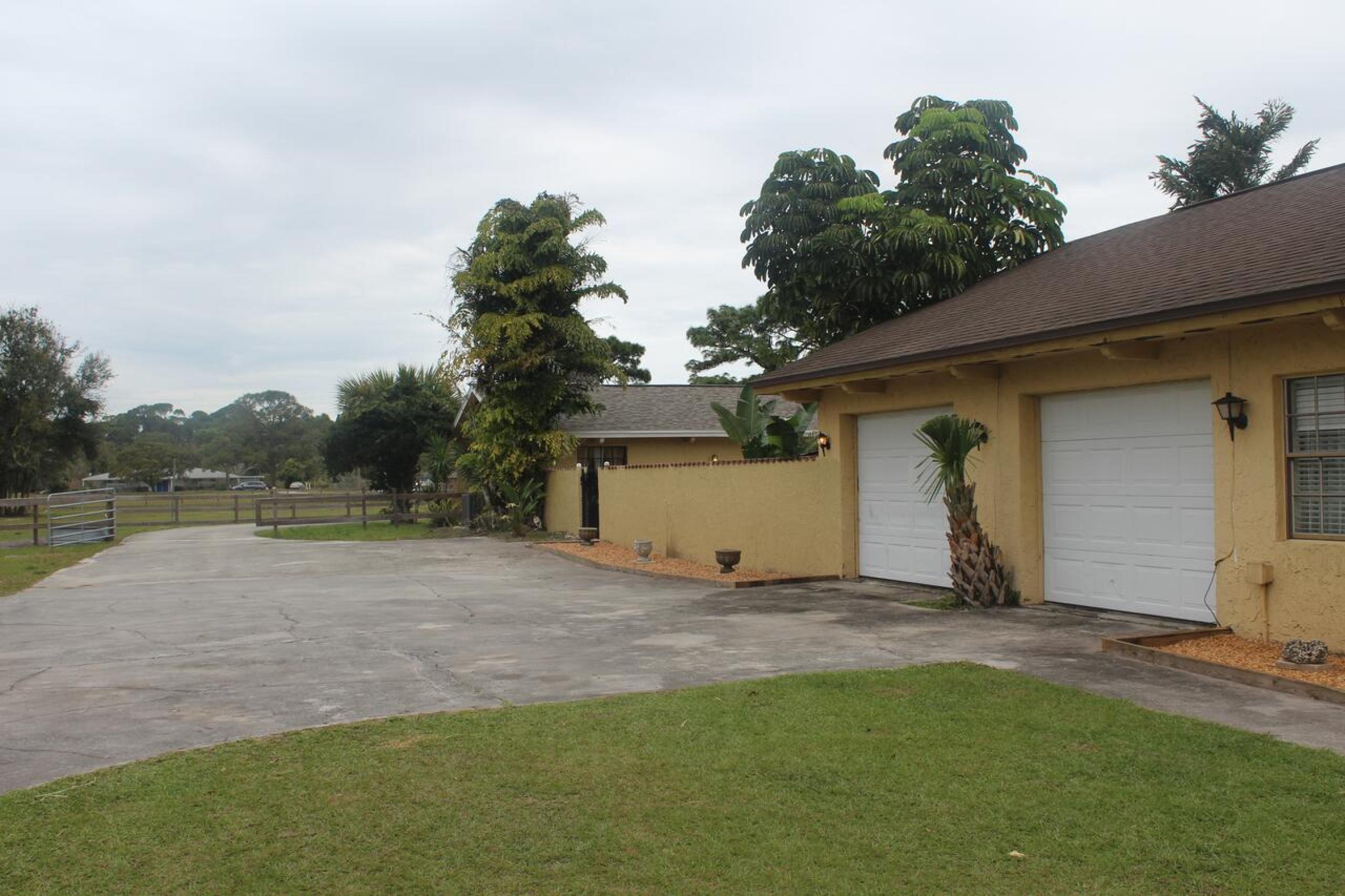 Oyo Family Ranch At Melbourne Fl Hotel Kültér fotó